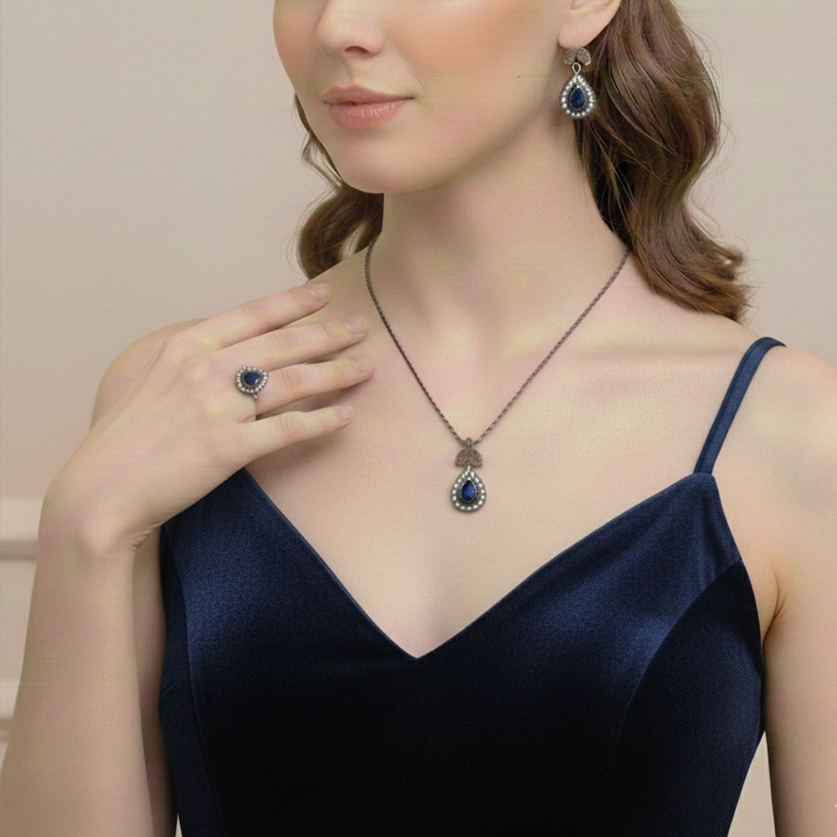 Damla Safir Rengi Zirkon Otantik Set Damla Safir Rengi Zirkon Otantik Set - Görsel 1