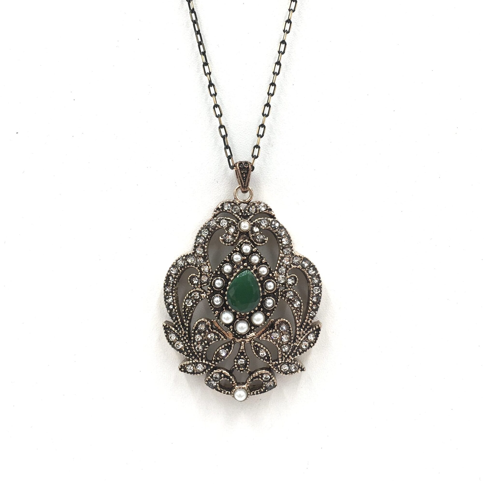 B4DFD4E4-D79A-4C2F-B297-D566D8947AAE Madalyon Zümrüt Rengi Otantik Bronz Kolye - Görsel 1