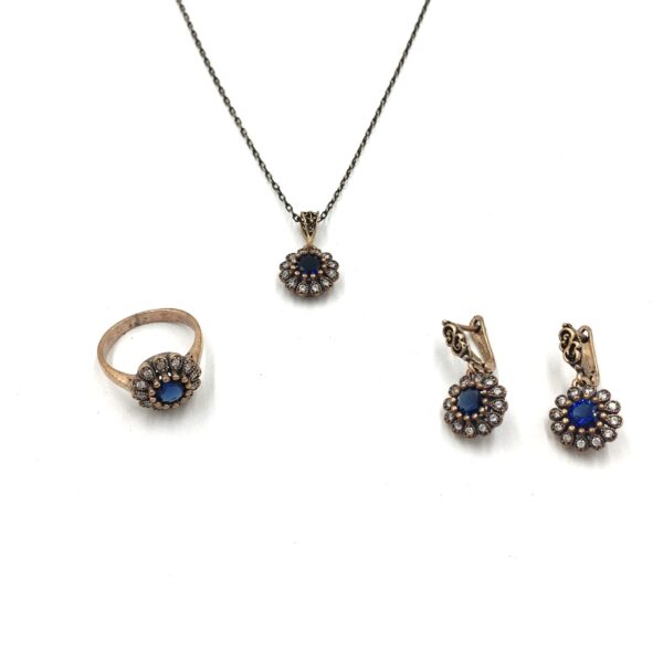Papatya Safir Rengi Zirkon Bronz Set