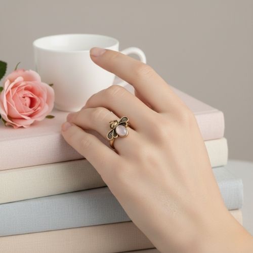Pembe Kuvars Doğal Taş Arı Bronz Yüzük